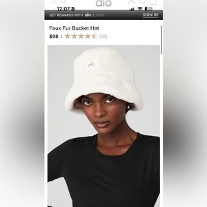 ALO Yoga White Faux Fur Bucket Hat size M/L NWT